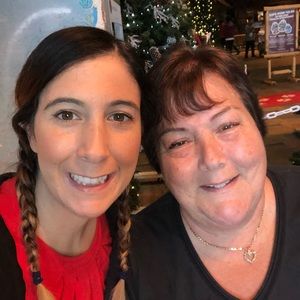 Meet your Posher, Debbie